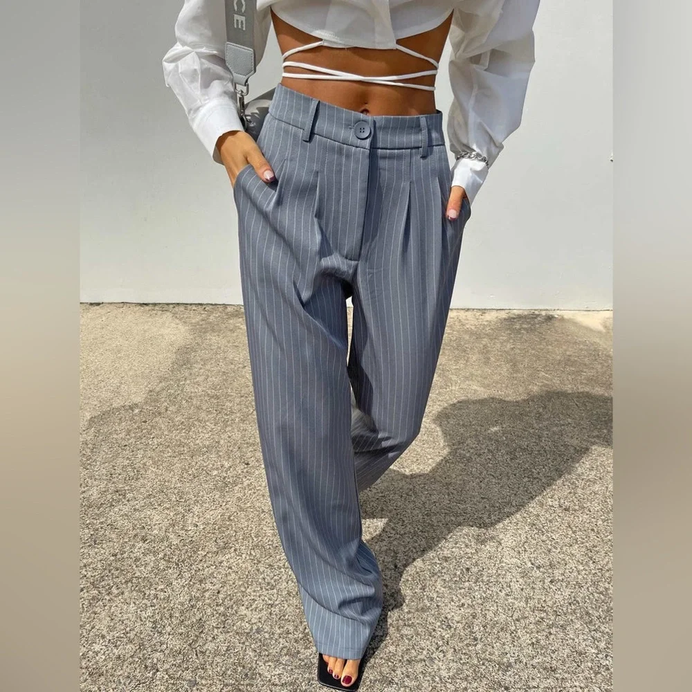 Princess Polly Archer Pants Pinstripe Grey Petite - Picture 8 of 12